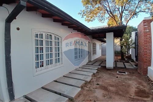 Amplia Casa para Oficina. Las Lomas, foto 3