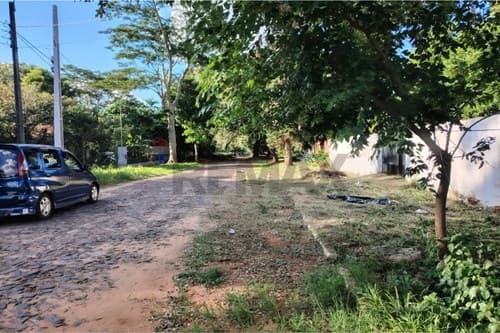 Amplio terreno en San Lorenzo — foto 2