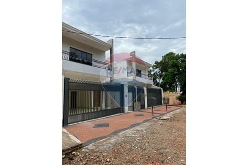 Vendo duplex en San Lorenzo