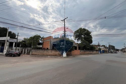 Propiedad compercial en esquina — foto 5