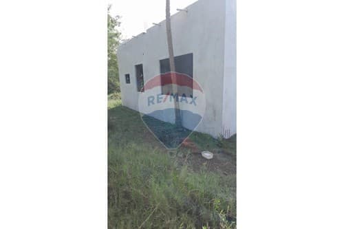 Casa semiterminada - FRAM ITAPÚA — foto 3