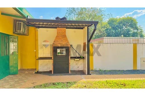 Bella Casa en el Barrio Moracue Luque, foto 3