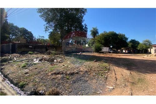 Terreno en esquina medidas 890 m2 — foto 2
