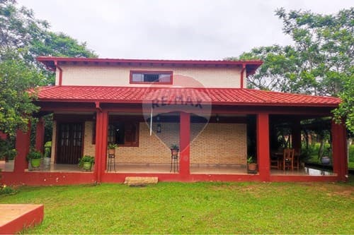 Casa de Verano al lado del arroyo Piribebuy — foto 1