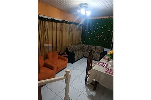 En venta casa en Ñemby — foto 4