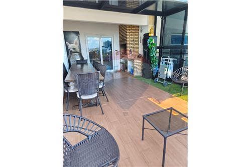 En venta depto edificio radioparque