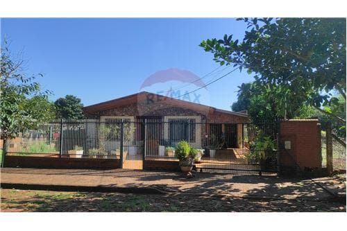 Casa en Barrio Universitario de Hohenau — foto 5
