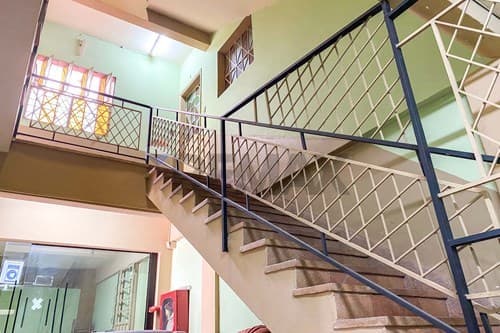 Propiedad comercial sobre acceso sur — foto 3