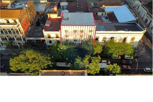 Edificio de Oficinas con Renta en el Centro — foto 3
