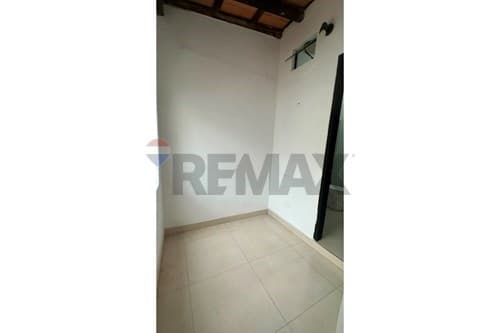 Casa en Alquiler | Av. Mariscal López, foto 2