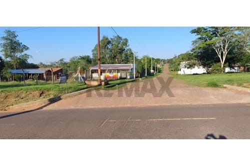 Atencion itaugua terreno en venta con arroyo