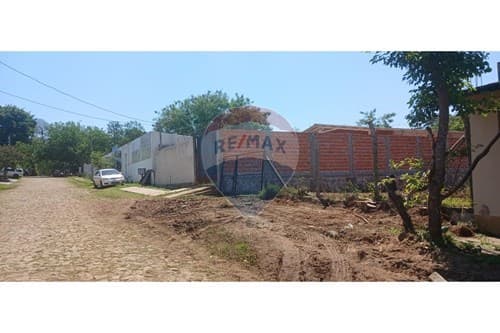 Terreno zona las golondrinas loma pytá — foto 4