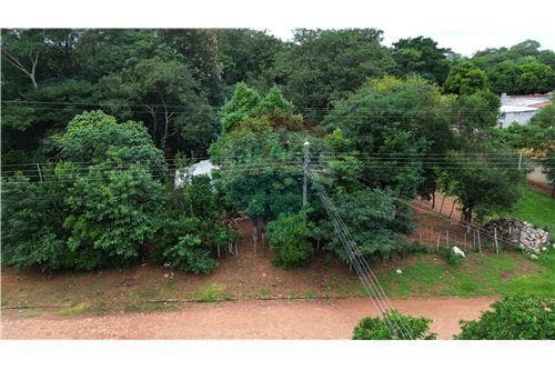 Amplio terreno de 1.629 m² — foto 3