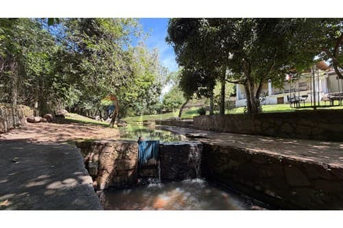Vendo casa quinta amoblada en la ciudad de altos
