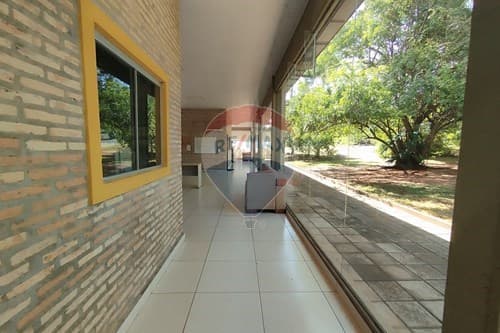 Gan terreno c/depósito ideal para centro logisico — foto principal