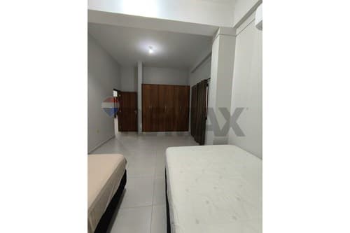 Departamento 3 dorm. en Circuito comercial, Encarnación, foto 4