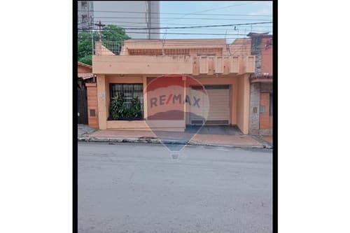 Casa de Dos Plantas en Venta - Barrio Pettirossi — foto 4