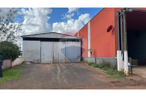 local Comercial en Santa Rita — foto 3