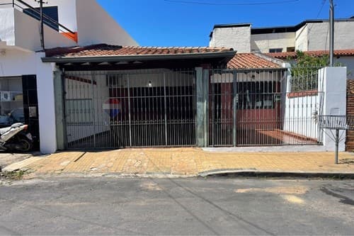 Casa en alquiler - barrio pinoza