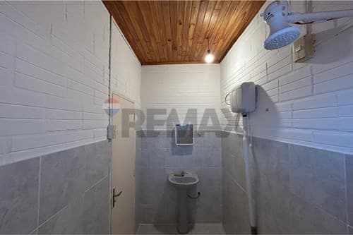 Alquila Casa: 1 Dormitorio, Patio y A/C, foto 4