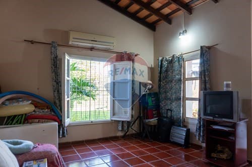 Casa Area 5 - Presidente Franco, foto 3