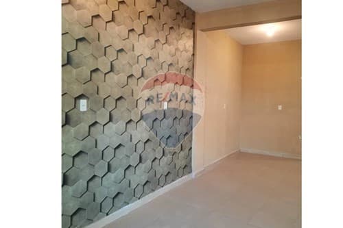 Salon Comercial en Alquiler — foto 2