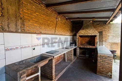 Casa en Venta – Barrio 8 de Diciembre, Villa Elisa, foto 3