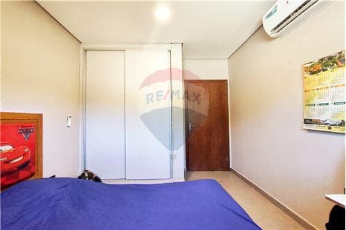 Lujoso dúplex minimalista en Mariano Roque Alonso — foto 4