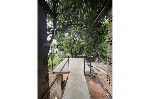 Casa de dos pisos a terminar en venta, foto 2