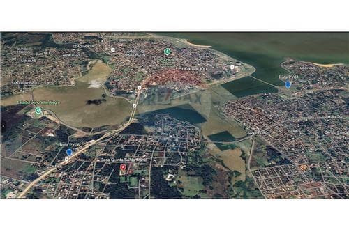 Casa Quinta con 12 Dptos en Venta - Encarnación — foto 3