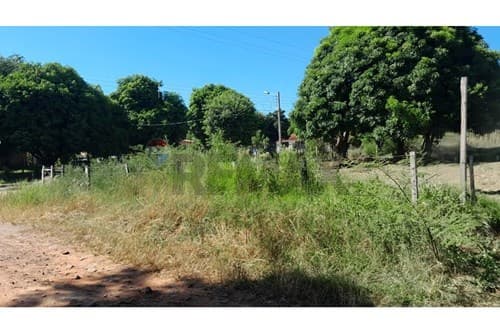 Terreno de 2883 m2 en ita