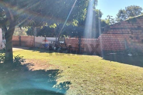¡Casa moderna en Itauguá, ubicación estratégica! — foto 2