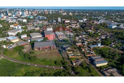 En venta terreno de calle a calle sobre — foto 5