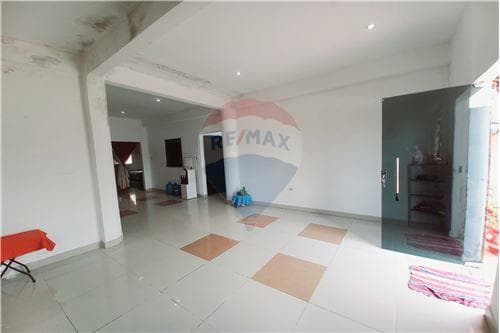 Amplia casa en fdo. De la mora - zona sur — foto 5