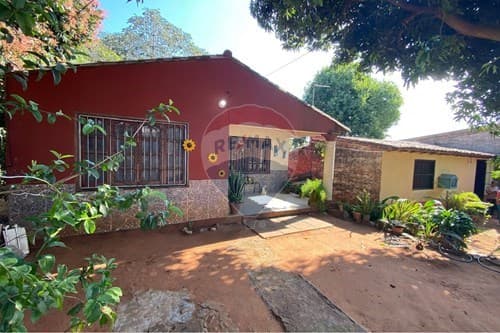 Casa en venta en Ñemby centro, Barrio Salinas — foto 3