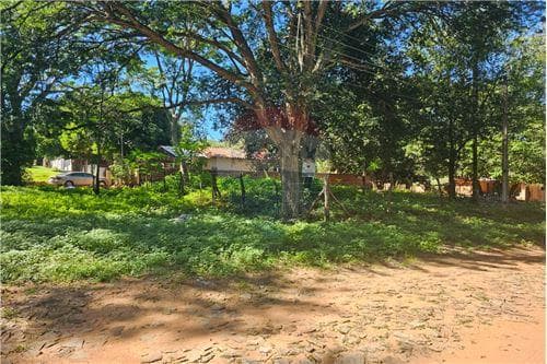 Terreno en sanber,sobre empedrado — foto 2