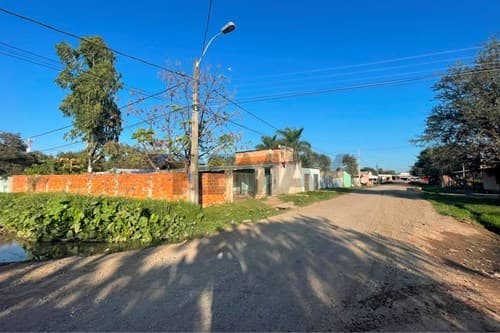 Terreno en esquina en venta en Villa Hayes, foto 1
