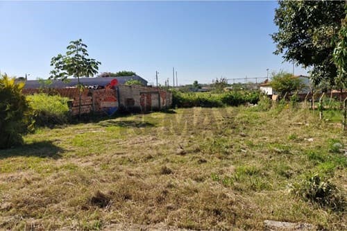Terreno en Venta zona de Parque 14 y Medio, foto 3