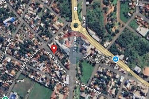 Vendo terreno con salon comercial en frente...!