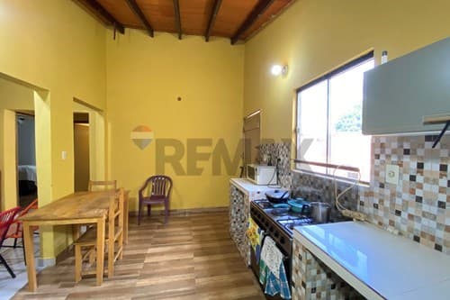 Casa de 2 hab + amplio terreno - Lambaré — foto 5