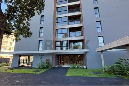 Venta-departamento-edif. Urban cumbres-Luque — foto 3