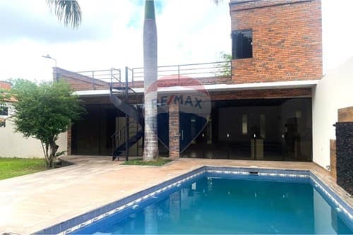 Casa Doble con Piscina – Ideal Familia o Inversión — foto 3