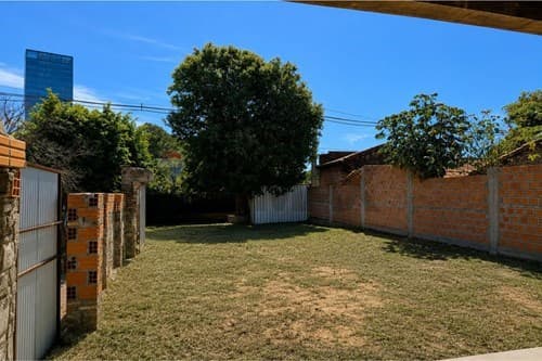 Terreno en esquina de 300 m² – Barrio Jara, foto 2