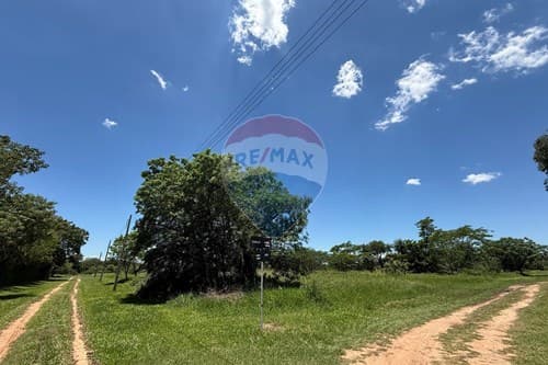 1.706m2 de Terreno en Surubi'i - Zona alta