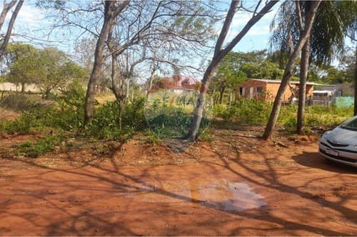 ¡Terreno Esquinero en Capiatá! Inversión Ideal — foto 5
