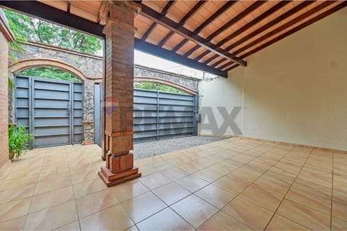 Casa de Lujo: Inversión en Villa Morra, Asunción, foto 4