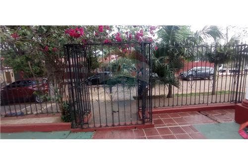 En Venta amplia Casa en Capiatá Ruta 1 km 16,5, foto 2