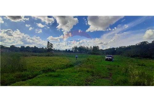 En Venta Terreno 10.25 X 36 mts. Arroyo Pora, foto 2
