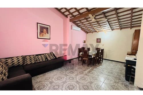 Amplia casa en venta - barrio bella vista — foto 1