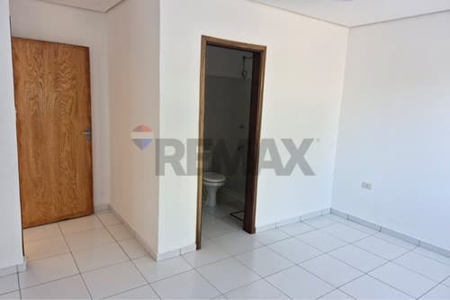 Dúplex Moderno y Acogedor en Venta en Luque, foto 4
